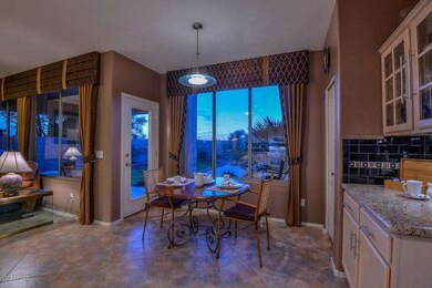 Night-Breakfast Room