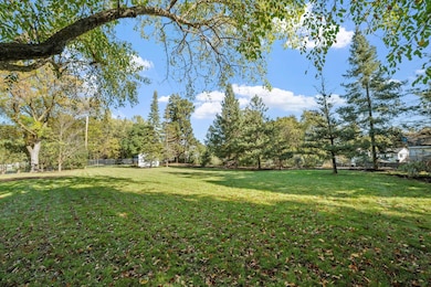 11-web-or-mls-17034 Clear Spring Terrace-11.jpg