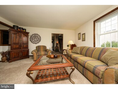 8 Wilmer Ave, Conshohocken, PA 19428 - photo 5