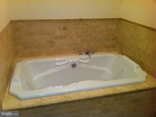 206 S East Ave, Baltimore, MD 21224 - photo 6