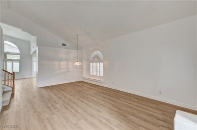 10016 Diving Duck Ave, Las Vegas, NV 89117 - photo 7