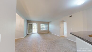 2773 S Knightsbridge Cir unit 64, Ann Arbor, MI 48105 - photo 7
