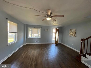 2234 Graythorn Rd, Middle River, MD 21220 - photo 3