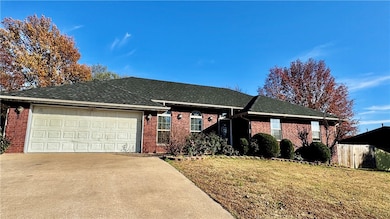 1109 Mockingbird Ln, Siloam Springs, AR 72761 - photo 2