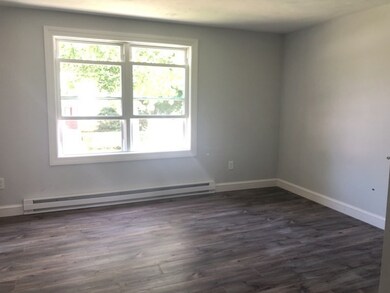 12 1/2 Maple unit 4, Taunton, MA 02780 - photo 4