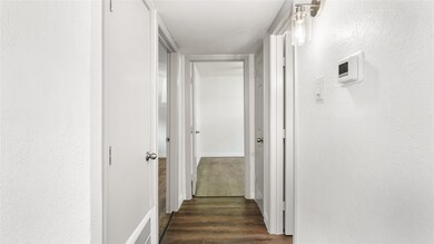 2819 Berry St unit 11, Houston, TX 77004 - photo 5