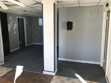 305 Hamlet St, Fall River, MA 02724 - photo 5