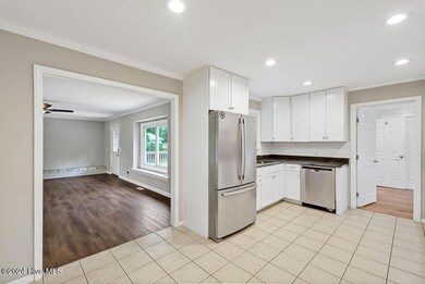 322GreenMeadowsDrive-7