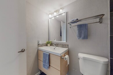 5916 Gaston Ave unit 304, Dallas, TX 75214 - photo 3