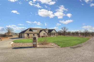 100 Blue Rock Ct, Weatherford, TX 76087 - photo 2