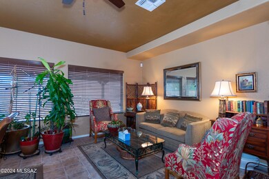 Sitting Room off Dining/Kitchen