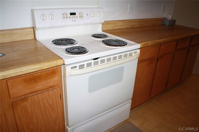 5605 Springer Dr, Sandston, VA 23150 - photo 7