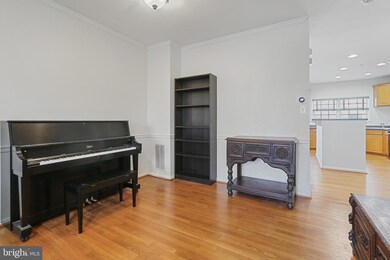 10203 Pembroke Green Place unit 79, Columbia, MD 21044 - photo 5