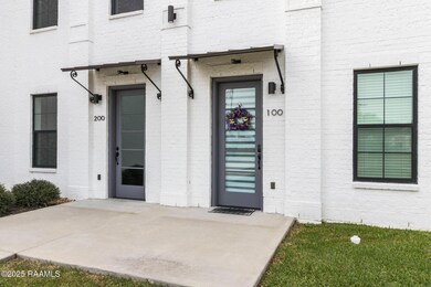711 E Main St unit 100, Broussard, LA 70518 - photo 2