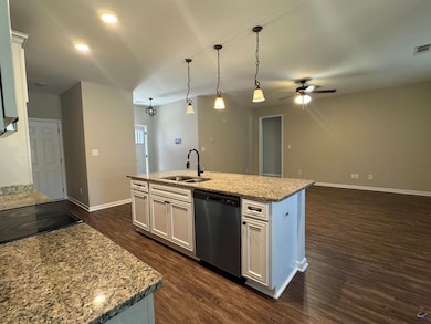 205 Havant Way, Perry, GA 31069 - photo 2