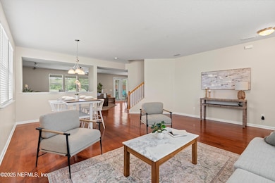 08-Living Room