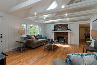 4EelRiverRdFalmouth-5748