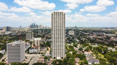 Beautiful unit on the 18th floor of this iconic Ri