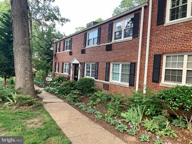 4308 2nd Rd N unit 4, Arlington, VA 22203 - photo 2