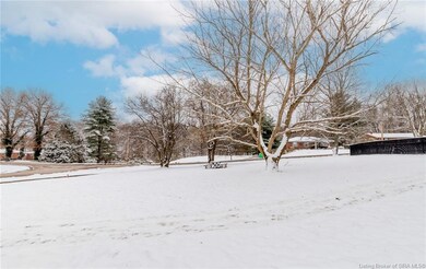 2828 Andrea Dr, Floyds Knobs, IN 47119 - photo 3