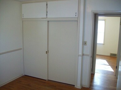 HARDWOOD FLOORS IN ALL THE BEDROOMS!