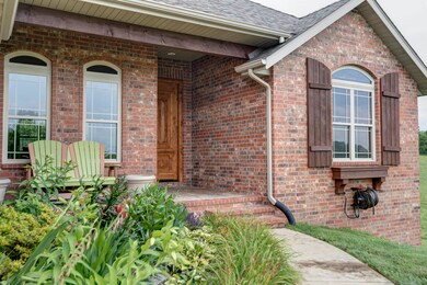 1669 S Songbird Cir, Nixa, MO 65714 - photo 3