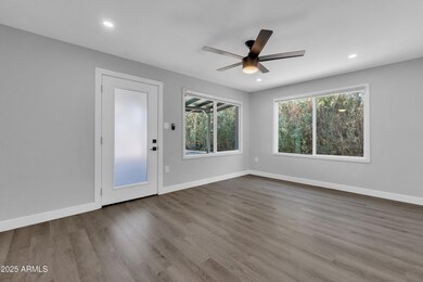 3110 N 39th St, Phoenix, AZ 85018 - photo 4