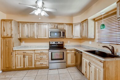 623 N Lesueur Cir, Mesa, AZ 85203 - photo 5