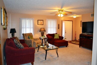 701 W Rosewood Dr, Bloomington, IN 47404 - photo 3