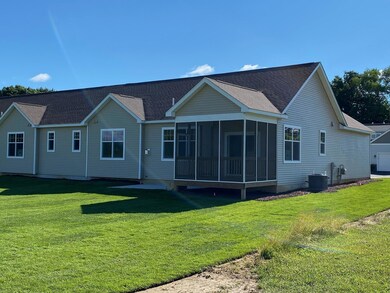 Echo 1 screened in porch