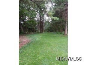 1.6 Acres