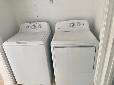 8110 Skillman St unit 2064K, Dallas, TX 75231 - photo 3