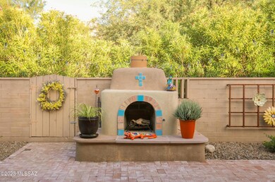 10190 N Valle Del Oro Dr, Tucson, AZ 85737 - photo 2