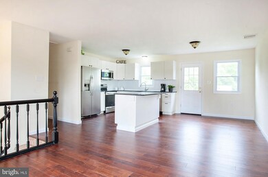 13 Eisenhower Dr, Boyertown, PA 19512 - photo 3