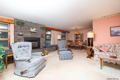 37 van Voast Ln, Schenectady, NY 12302 - photo 5