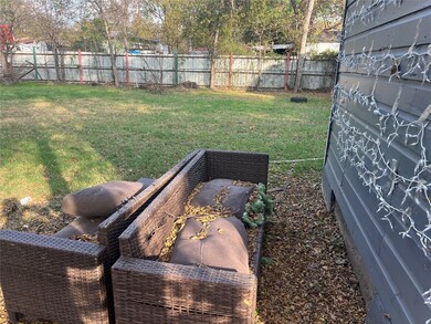 3705 S Littlejohn Ave, Fort Worth, TX 76105 - photo 4