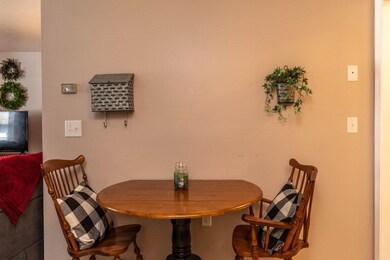 9 Berrington Rd, Leominster, MA 01453 - photo 4