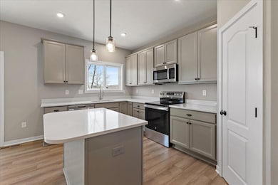 02-Kitchen