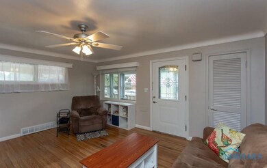 917 Custer Dr, Toledo, OH 43612 - photo 7