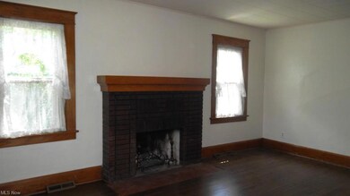 158 Wilson St, Struthers, OH 44471 - photo 4