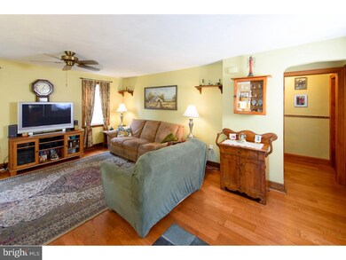 321 Rogers Rd, Norristown, PA 19403 - photo 7