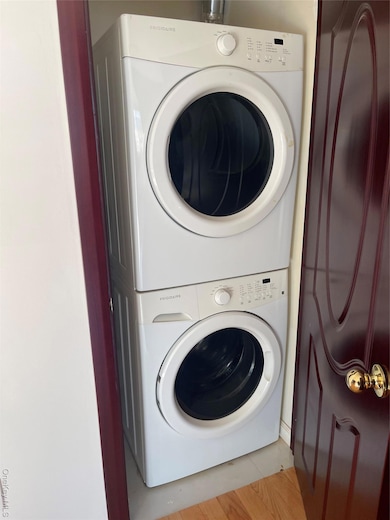 7548 Parsons Blvd unit 1C, Fresh Meadows, NY 11366 - photo 5