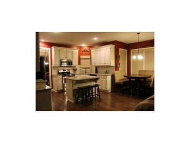 Kitchen & Breakfast nook. Stainless steel applianc