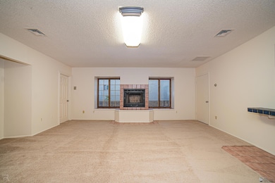 1413 E Kuns Ct, Yuma, AZ 85365 - photo 4