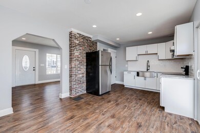 2020-04-02 1640 S 3rd St 14