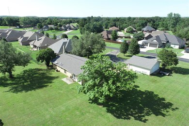 210 Cocopa Dr, Gainesville, TX 76240 - photo 6