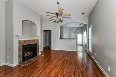 6967 Parkbrook Ln, Cordova, TN 38018 - photo 4