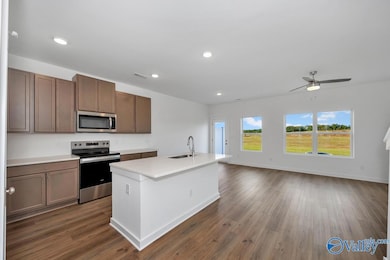 7574 Discovery Point Dr NW, Huntsville, AL 35806 - photo 7