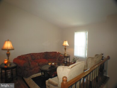 11808 Cleaver Dr, Bowie, MD 20721 - photo 3