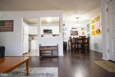 41 Federal Ct unit 3E2, Galloway, NJ 08205 - photo 4